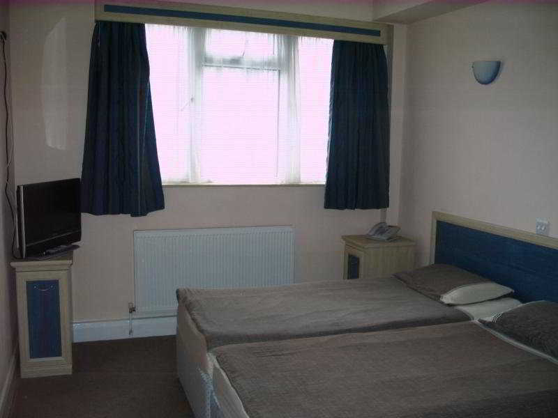 Hostel St Georgio Ilford Exteriér fotografie